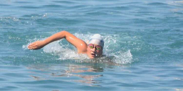 Aysu Türkoğlu Kuzey Kanalı'nı yüzerek geçecek