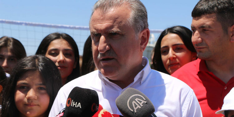 Yaraları sarmak için çaba harcayacağız