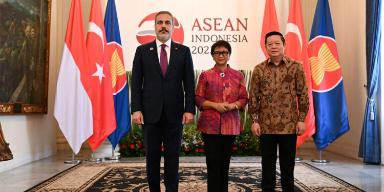 Bakan Fidan, Sektörel Diyalog Ortaklığı Üçlü Toplantısı'nda konuştu