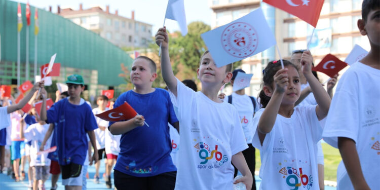 GSB Yaz Spor Okulları açıldı