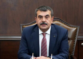 Sapkın ve marjinal ideolojiye kaptıracak tek bir evladımız yok