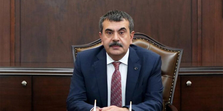 Sapkın ve marjinal ideolojiye kaptıracak tek bir evladımız yok