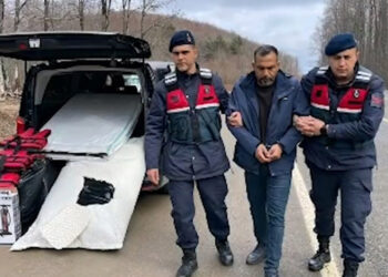 18 göçmen kaçakçısı yakalandı