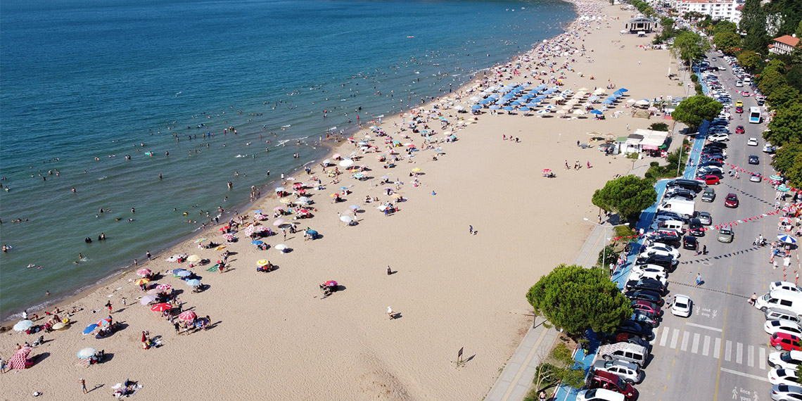 Akçakoca ve Bartın'da denize girmek yasaklandı