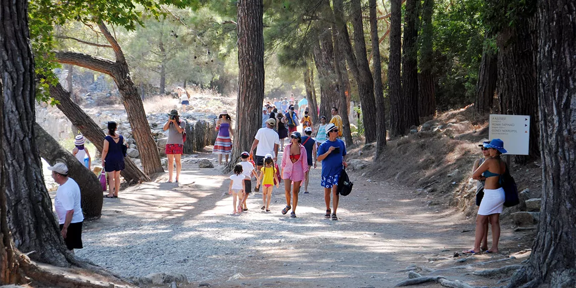 Türkiye'nin tarihi miraslarını, 9 günlük kurban bayramı tatilinde 1 milyon 414 bin 780 kişi ziyaret etti.