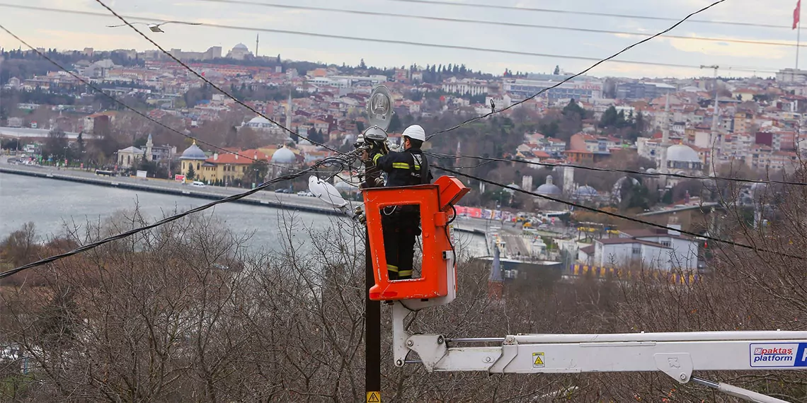 9 günlük bayram tatilinde elektrik tüketimi yüzde 30 düştü