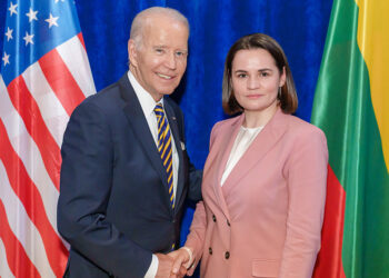 Biden, Belarus muhalefet lideri ile görüştü