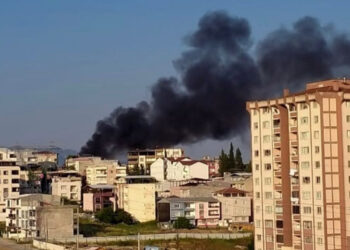 Bursa'da muhtarın evinde yangın çıktı