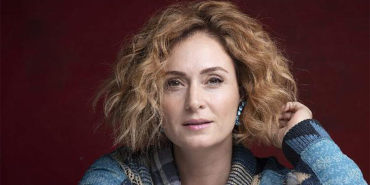 Ceyda Düvenci ile Bülent Şakrak boşandı