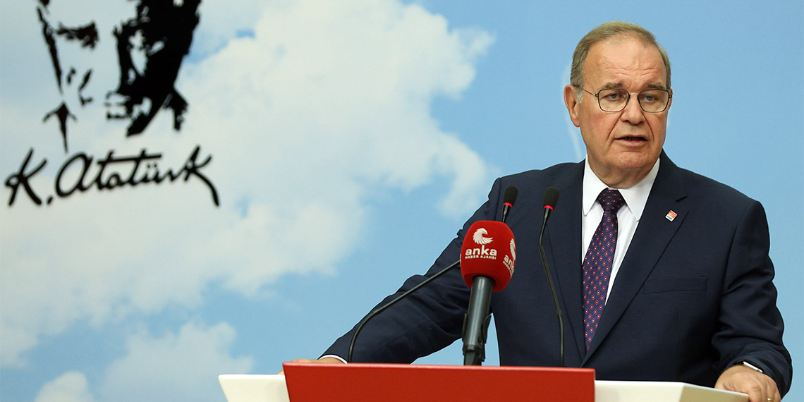 CHP Genel Başkan Yardımcısı ve Parti Sözcüsü Faik Öztrak, "Tanju Özcan'ın genel merkeze alınmayacağı talimatı yok" dedi.