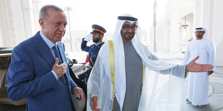 Türkiye ile BAE arasında 50.7 milyar dolarlık anlaşma