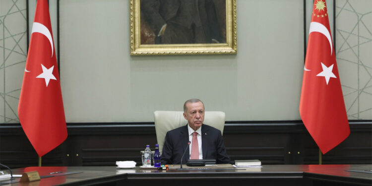 Erdoğan'dan NATO Genel Sekreterine tebrik mesajı