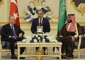 Erdoğan Veliaht Prensi Selman ile bir araya geldi
