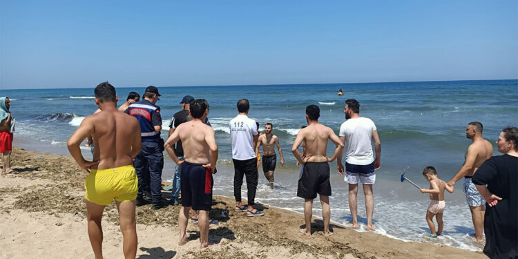 Denizde kayboldu cankurtaranlar buldu, hastanede öldü
