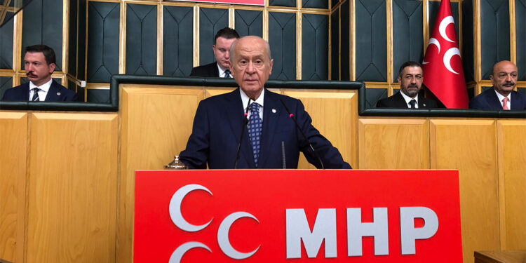 Türk milleti İsveç'in NATO'ya girişine sıcak bakmıyor