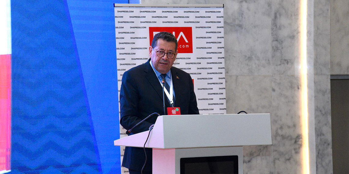 Demirören Haber Ajansı (DHA) ve Azerbaycan merkezli Trend Uluslararası Haber Ajansı’nın ortak projesi olarak geliştirilen ‘www.dhapress.com’un tanıtım lansmanı, Şuşa Küresel Medya Forumu'nda tanıtıldı.