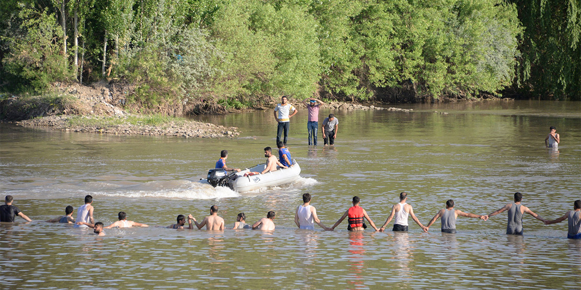Diyarbakır ve çevresindeki 14 boğulmanın ardından uzmandan uyarı: "Sularda girdap olabilir. Bu profesyoneller için de büyük bir tehlike oluşturabilir".