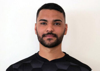 Efeler 09, Atakan Akbulut'u renklerine bağladı
