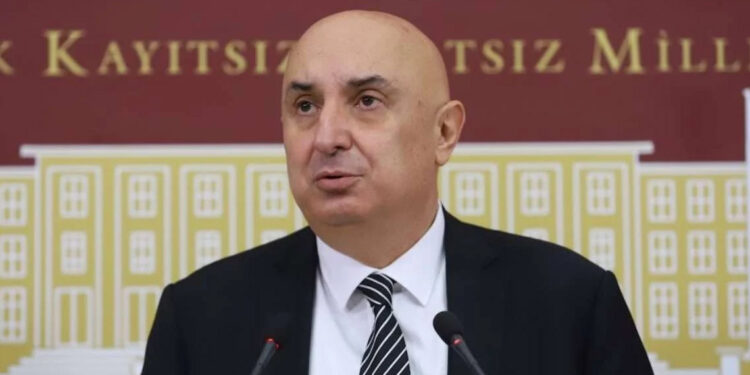 Engin Özkoç'a yeni görev