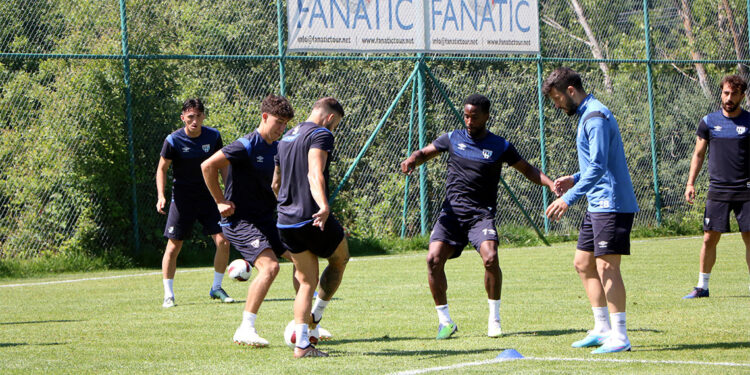 Ofansif ağırlıklı antrenmanlar yapıyoruz