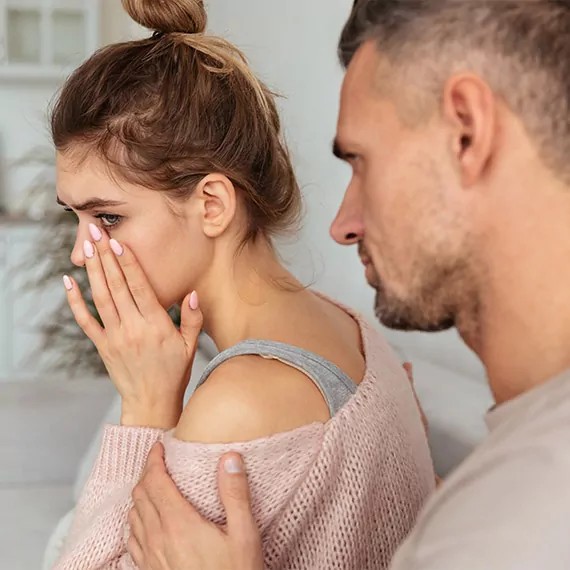 Sevgi, saygı ve anlayışla temelini attığımız beraberliğimizi sonsuza dek sürdürmeye karar verdik. Evlilik nedir peki? Sevgi, saygı ve anlayış? Yoksa anlayış kılığında ihmalkârlık mıdır?