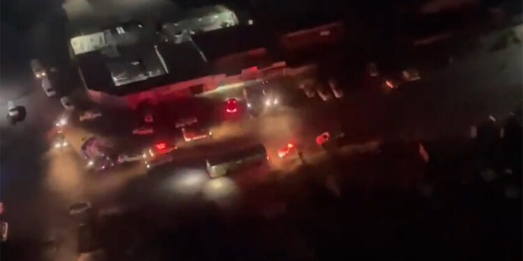 Güney Afrika'da 17 kişi sızan gazdan zehirlendi