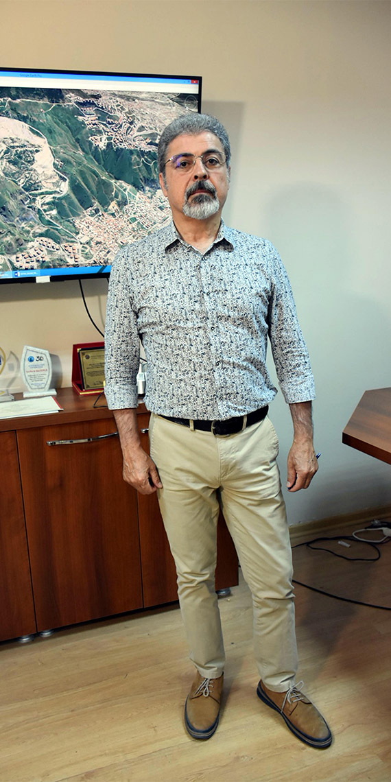 Harmandalı'ndaki heyelan bölgesinde tehlike büyüyor