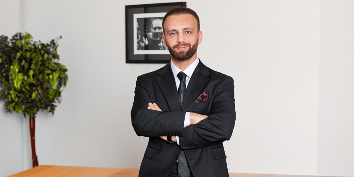 Türkiye'nin en hızlı büyüyen ilaç şirketlerinden biri olan Humanis Çin'e açıldı. Çin pazarına ilk adımı attıklarını şirketin CEO'su Yunus Sancak açıkladı.