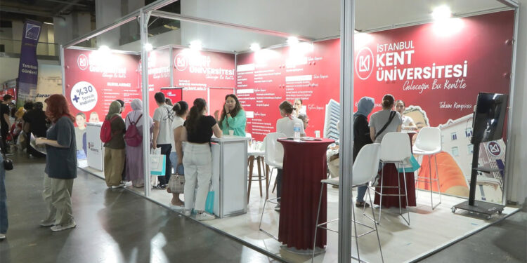İstanbul Kent Üniversitesi'nden tercih döneminde öğrencilere destek 