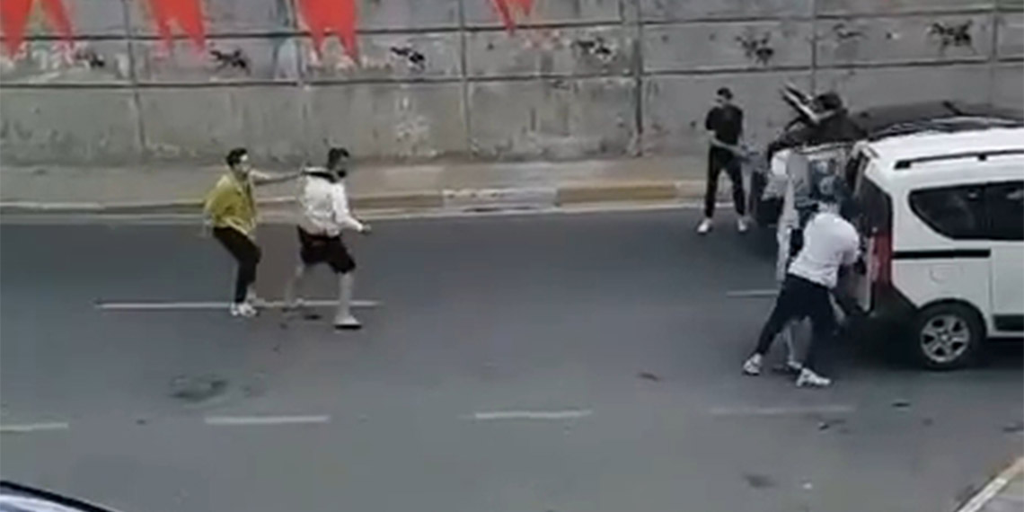 Beyoğlu ve Kağıthane'de trafik kavgası