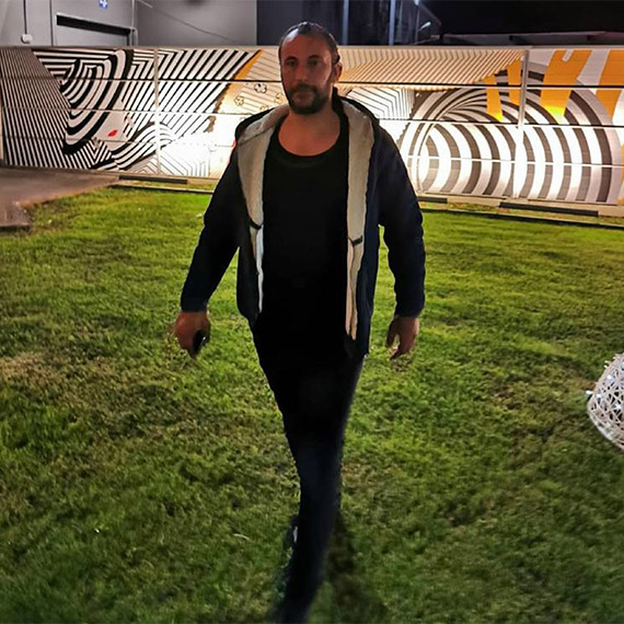 İsveçli Jennie ölen eşi için adalet istedi