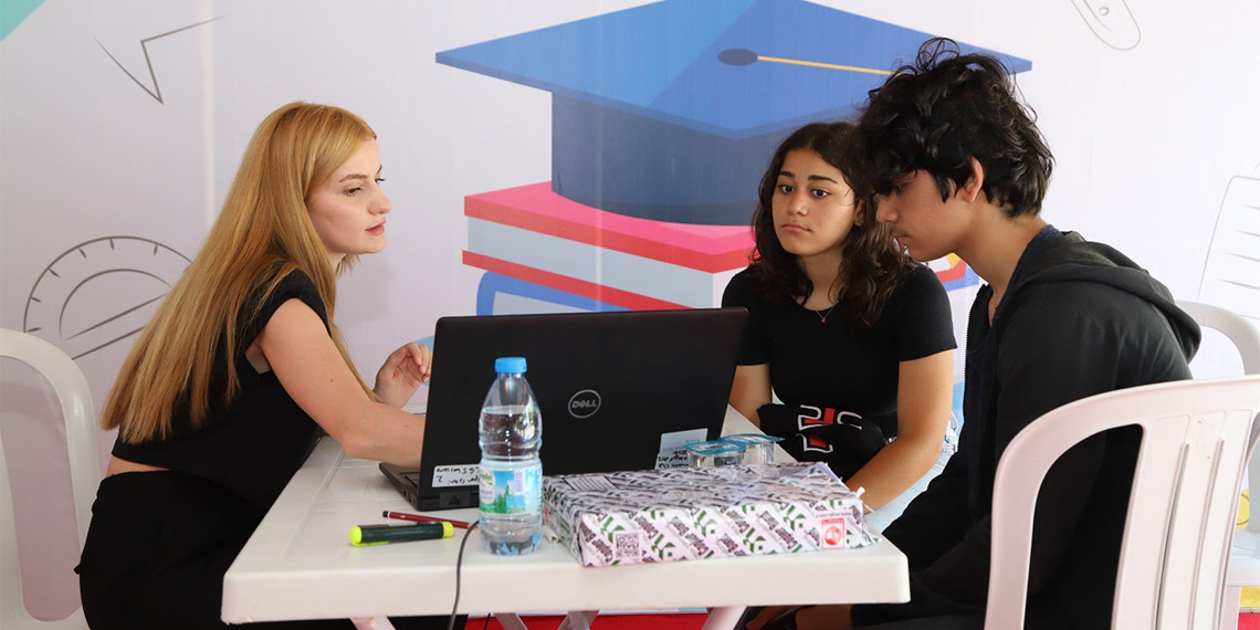 Kartal Belediyesi LGS tercihlerinde öğrencilerin yanında