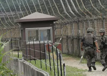 Kuzey kore'ye giriş yapan abd vatandaşı gözaltında