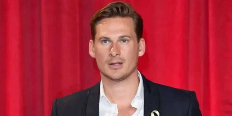 İngiliz solist Lee Ryan THY uçağında olay çıkardı