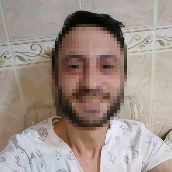 İzmir'in Bayraklı ilçesinde, Bedri Münir K. (35), miras tartışmasında dayılarından Basri Korucu'yu (52) öldürdü, Cihan Korucu'yu (49) yaraladı.