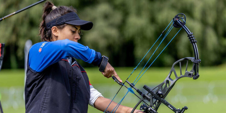Muğlalı okçu Hazal Burun dünyanın zirvesinde