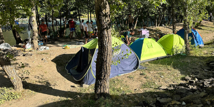 Munzur Vadisi Milli Parkı'nda yasaklara uyulmuyor