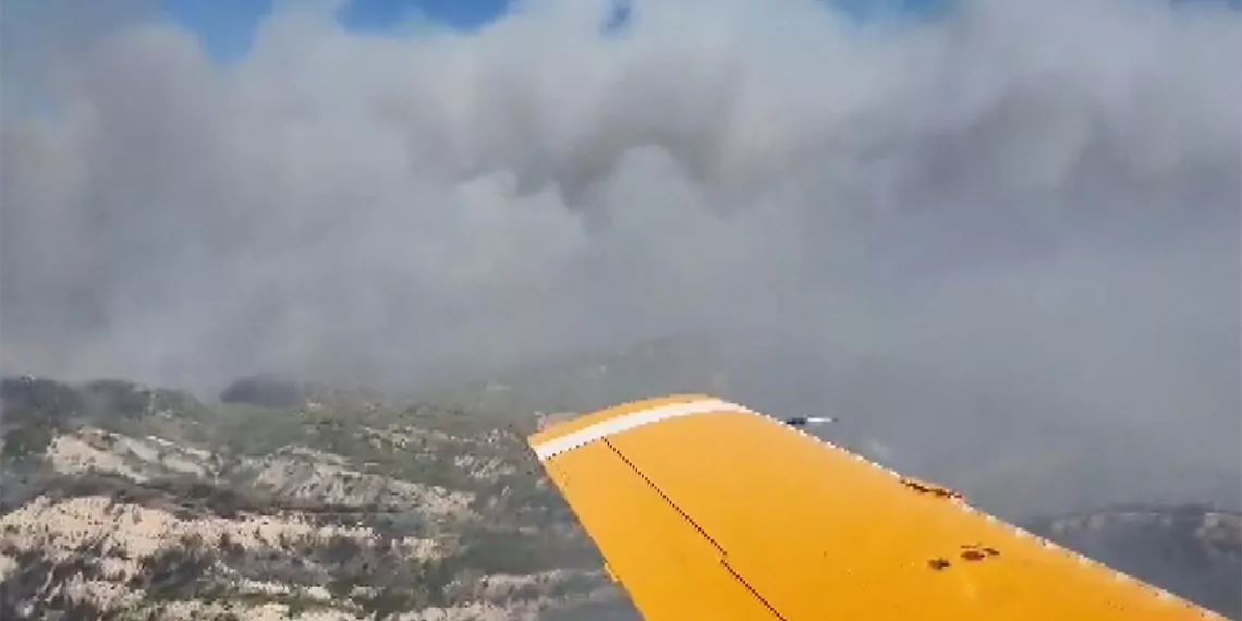 Rodos'ta orman yangınlarına türk uçakları müdahale ediyor