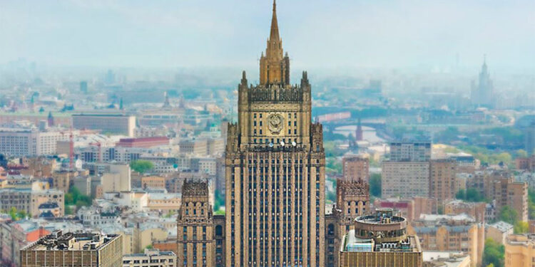 NATO soğuk savaş planlarına geri döndü