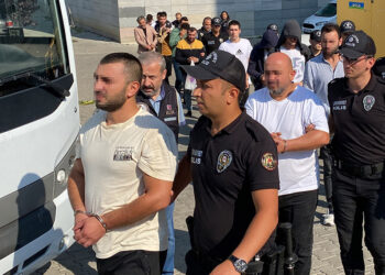 Samsun'da silahlı suç örgütüne operasyon
