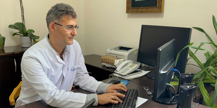 Uzmanından güneş çarpmasına karşı uyarı