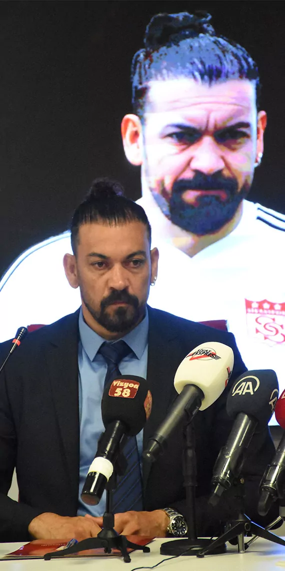 Sivasspor servet çetin ile anlaştı