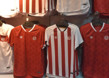 Sivasspor yeni sezon formalarını tanıttı