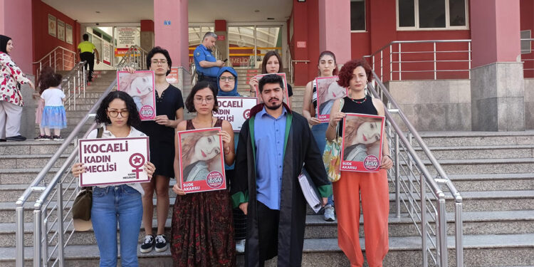 Sude'nin ölümünde, sevgiliye beraat