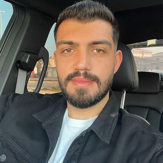 TIR'ın dorsesine arkadan çarpan otomobil sürücüsü öldü