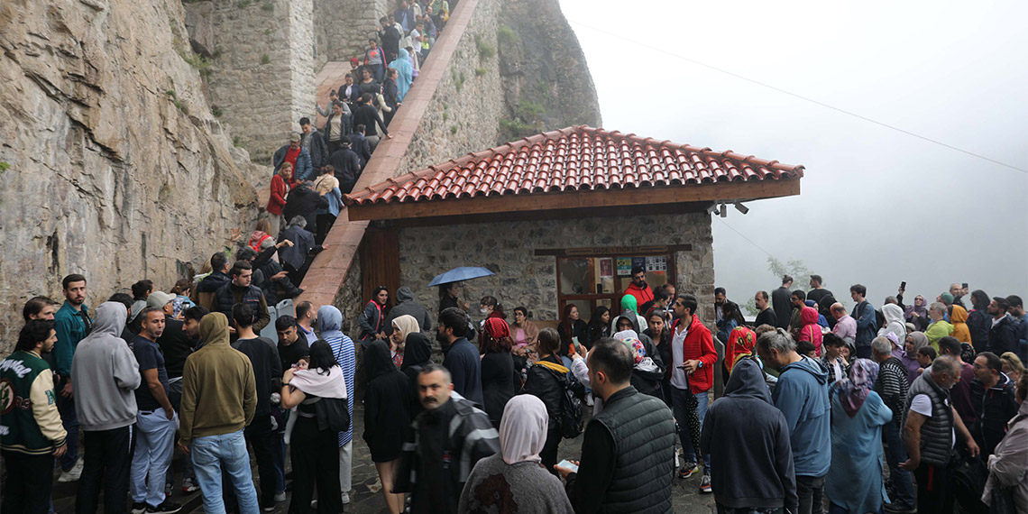 Trabzon'a Arap turist akını