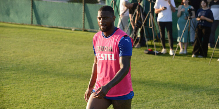 Fernandez idmana çıkmadı