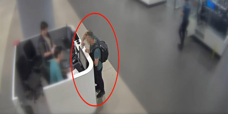 Türkiye'ye Allen Brooks adıyla giriş yapan FETÖ firarisi yakalandı