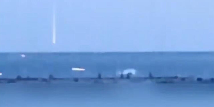 Ukrayna, Kırım'daki Rus tesislerine saldırdı