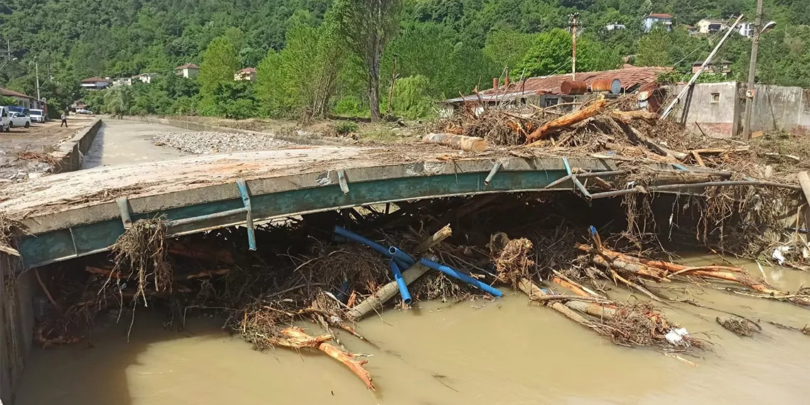 Zonguldak'ta sel sonrası hasar tespiti